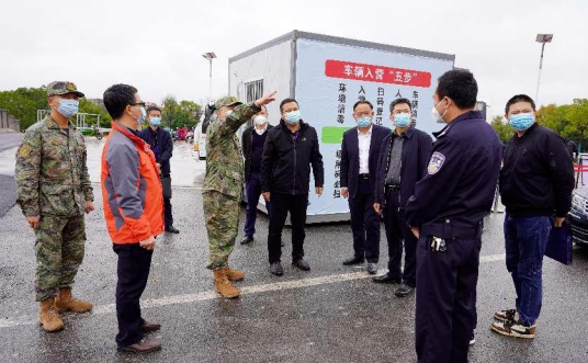 鷹潭市交通局對擁軍專線線路安全進行風險評估 肖良芝陪同