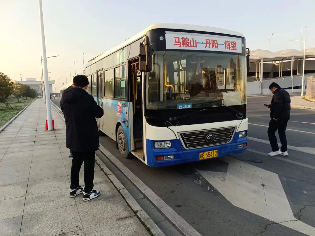 馬鞍山長客:持續(xù)開展春運(yùn)期間上路安全檢查活動